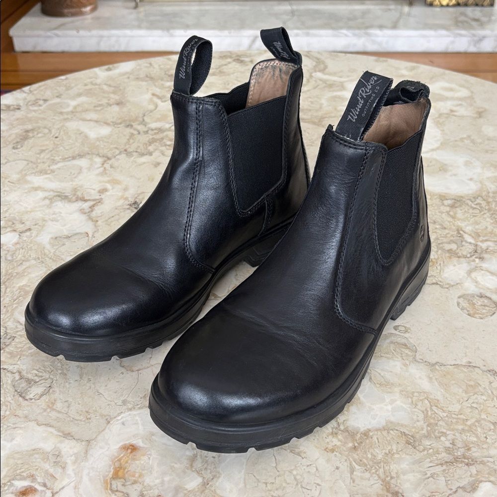 WindRiver Leather Chelsea Boots – Mark’s Work Warehouse | Rugged & Classic - Picture 4 of 13
